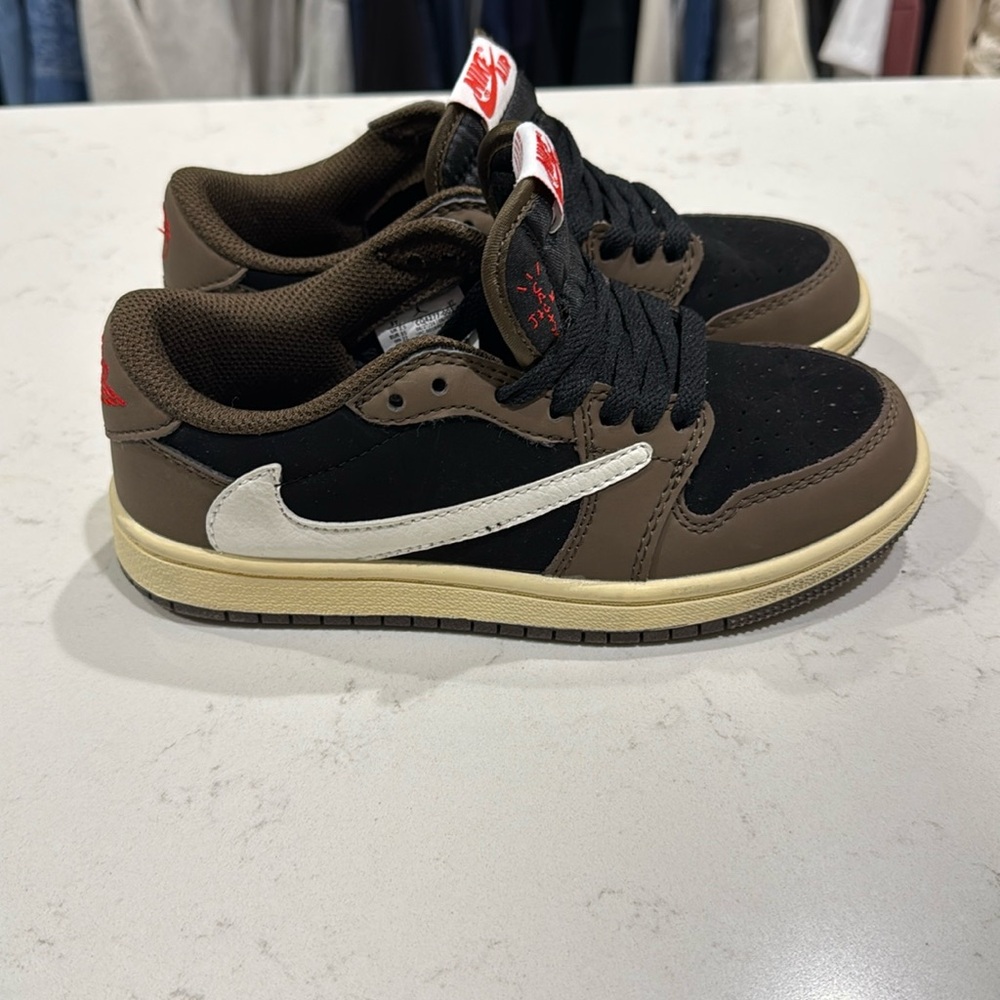 Jordan Nike Low